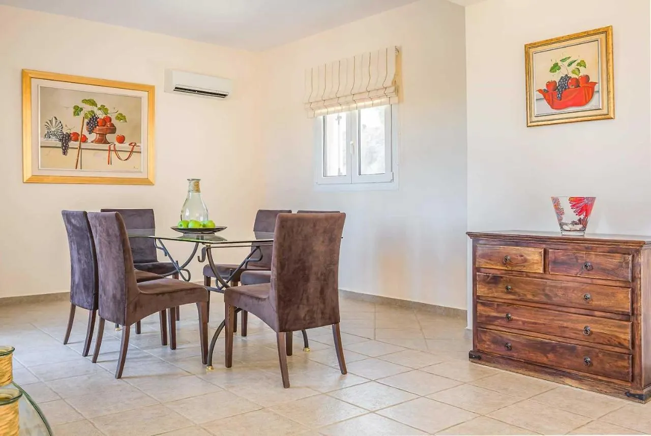 Mare Blue Villa Trapezaki