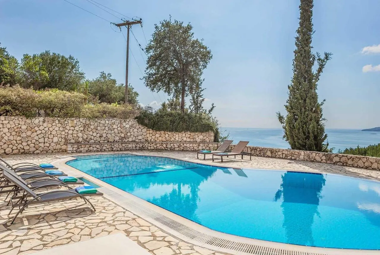Mare Blue Villa Trapezaki
